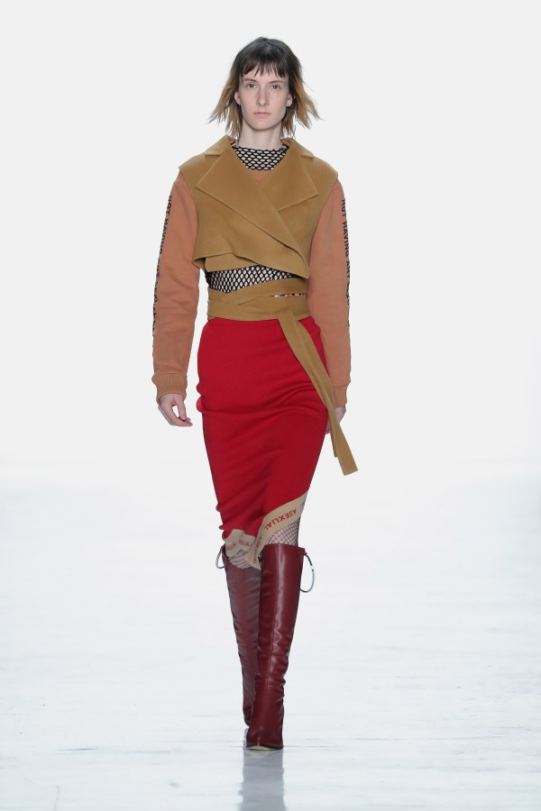 Calvin Luo - Runway - February 2017 - New York Fashion Week: The Shows