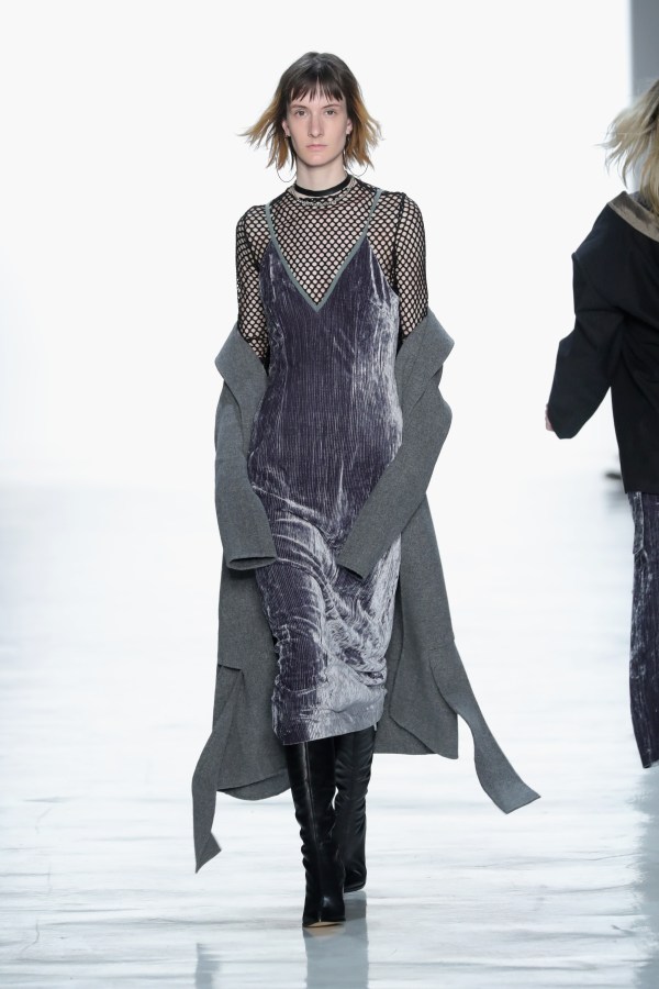 Calvin Luo - Runway - February 2017 - New York Fashion Week: The Shows