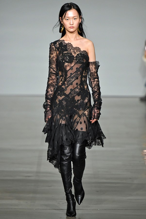 Zimmermann - Runway - February 2017 - New York Fashion Week