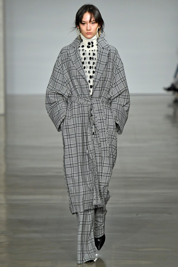 Zimmermann - Runway - February 2017 - New York Fashion Week