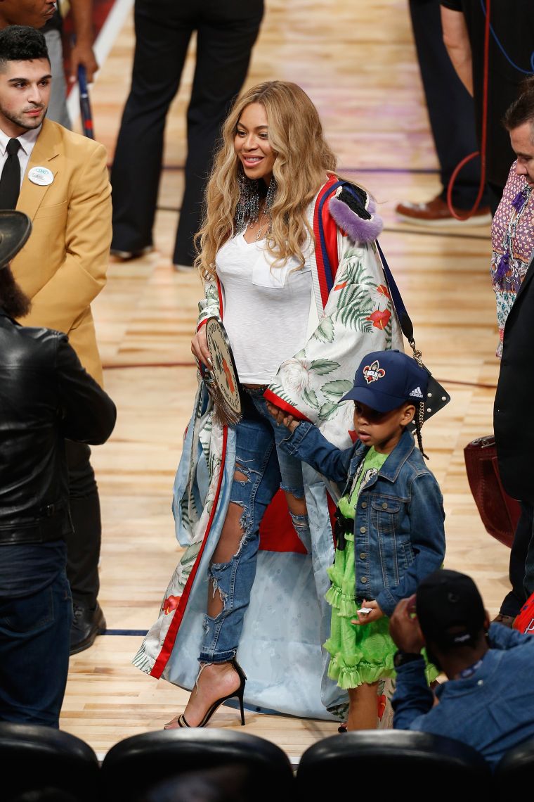 Beyonce, Jay Z & Blue Ivy’s Family Night Out