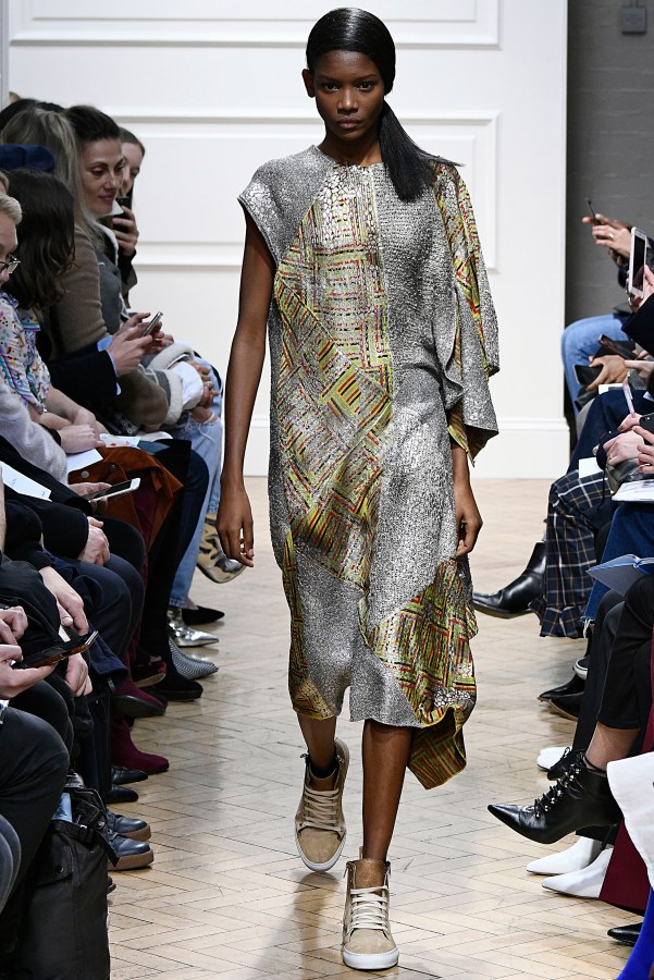 J.W.Anderson - Runway - LFW February 2017