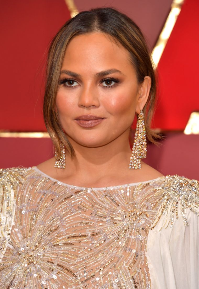 CHRISSY TEIGEN