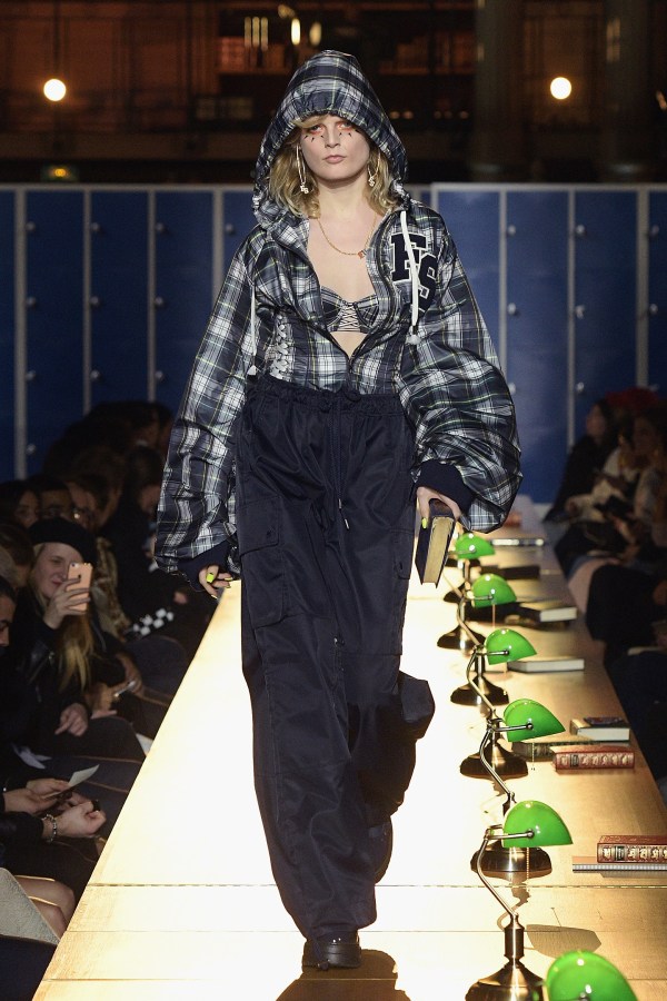 FENTY PUMA by Rihanna : Runway - Paris Fashion Week Womenswear Fall/Winter 2017/2018