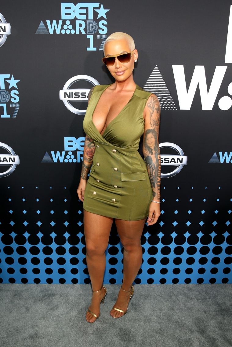 AMBER ROSE