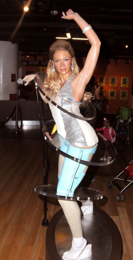 Friend Movement's 2014 Stardust Soiree