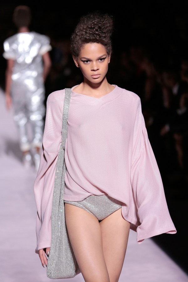 Tom Ford - Runway - September 2017 - New York Fashion Week