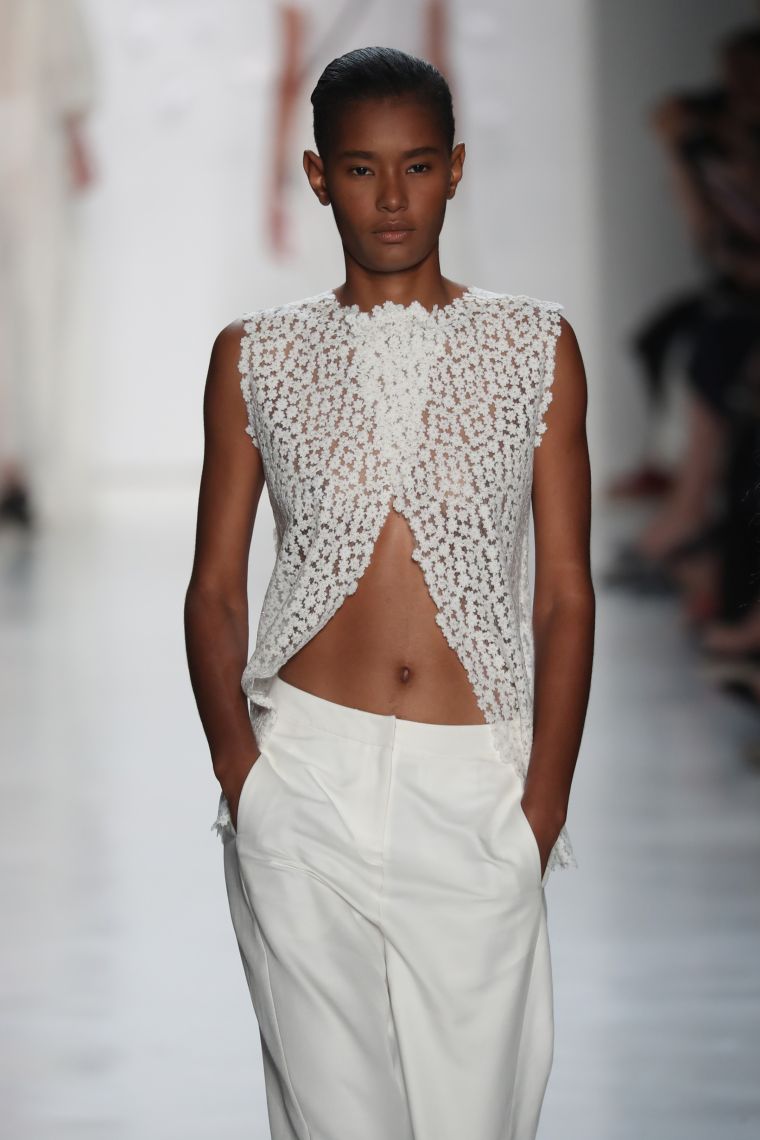 Noon By Noor – Runway – September 2017 – New York Fashion Week: The Shows