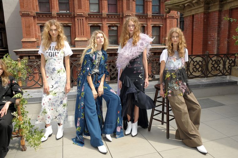 Cinq A Sept – Presentation – September 2017 – New York Fashion Week: The Shows