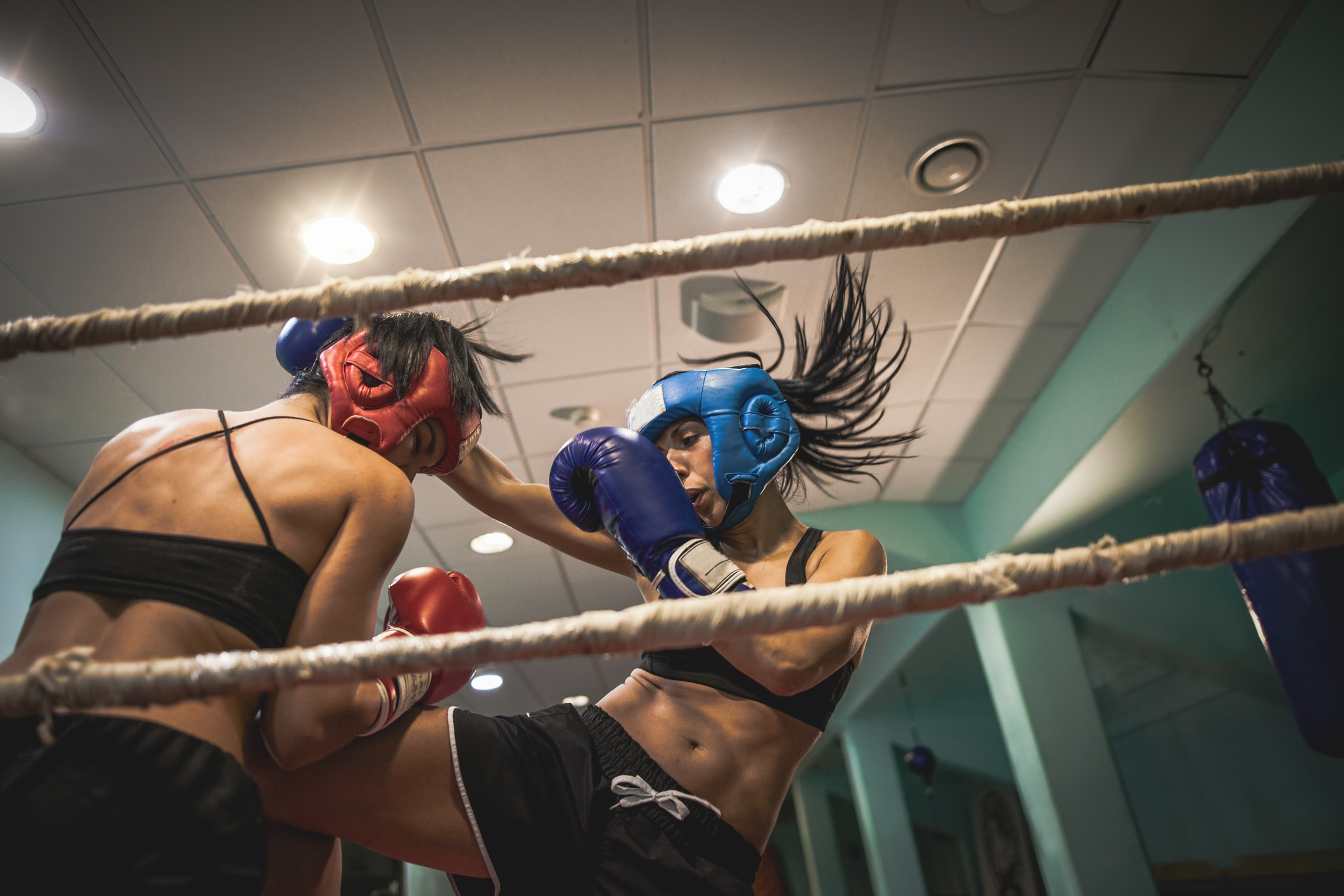 Two kickboxers women