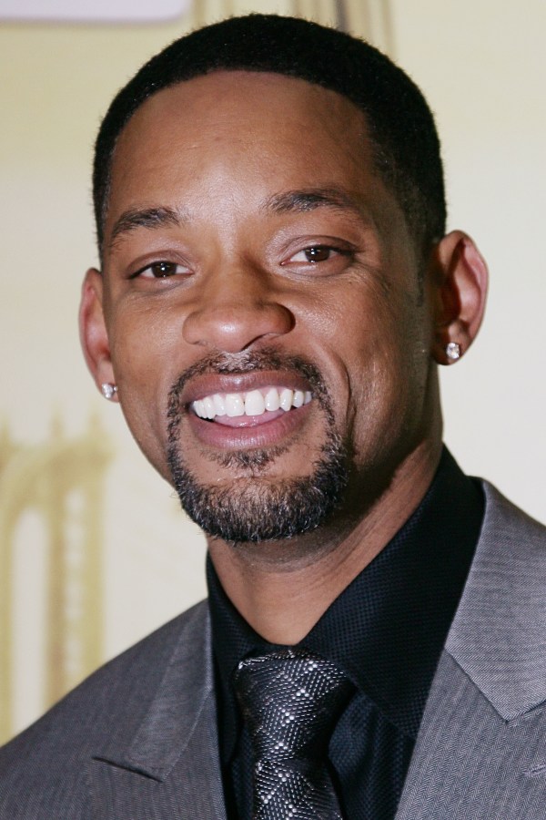 France - 'I Am Legend' Premieres in Paris