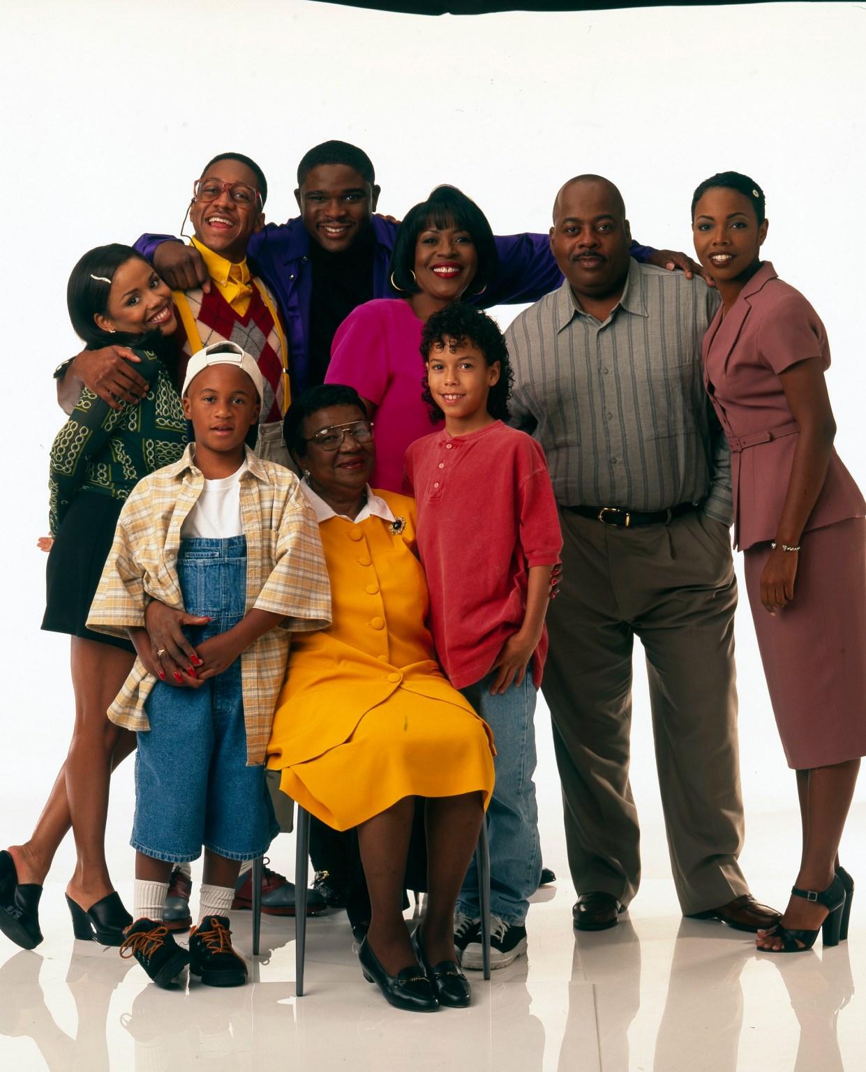 “Family Matters” Cast Reunite for Entertainment Weekly Magazine 93.1 WZAK