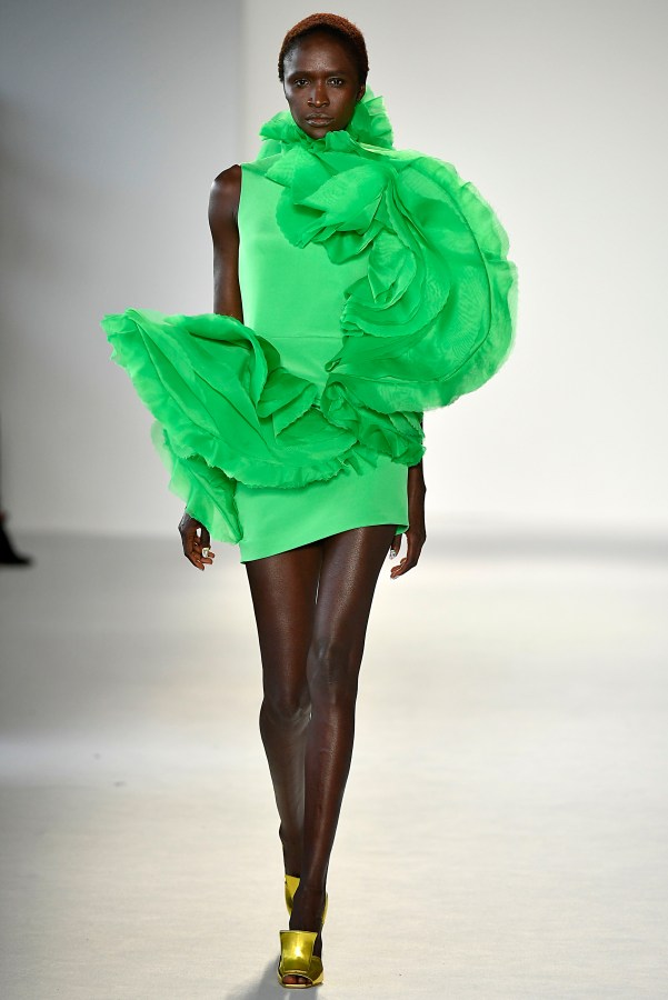 Christian Siriano - Runway - September 2017 - New York Fashion Week