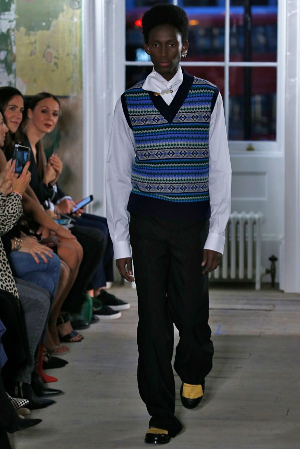 Burberry - Runway - LFW September 2017