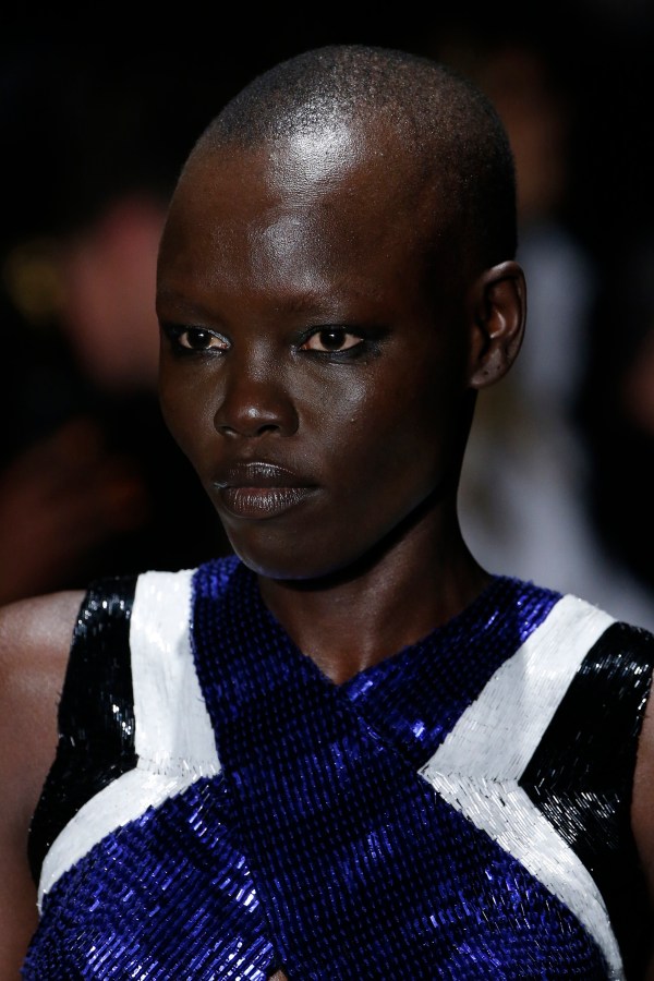 Julien Macdonald - Details - LFW September 2017