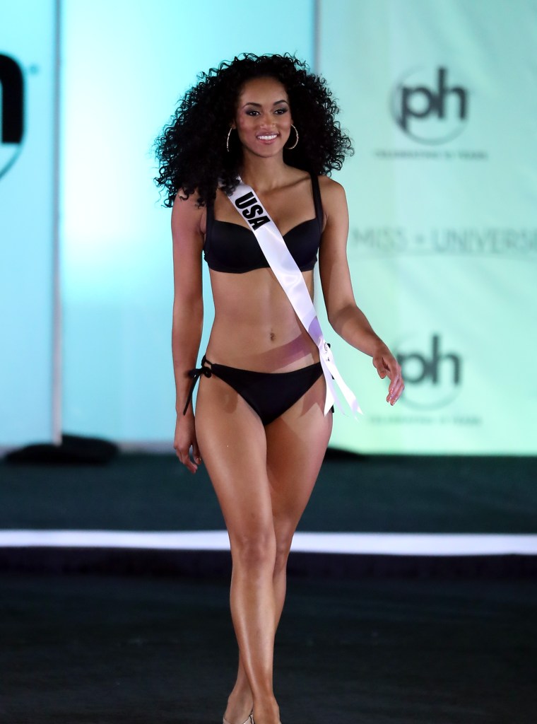 KARA MCCULLOUGH - MISS UNIVERSE 2017 USA