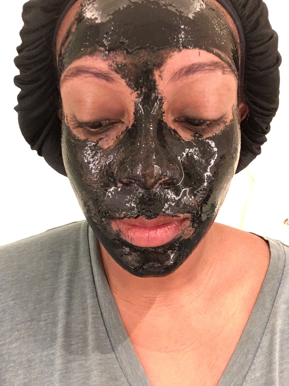 Dermovia Black Bamboo Charcoal Mask Pore Detox