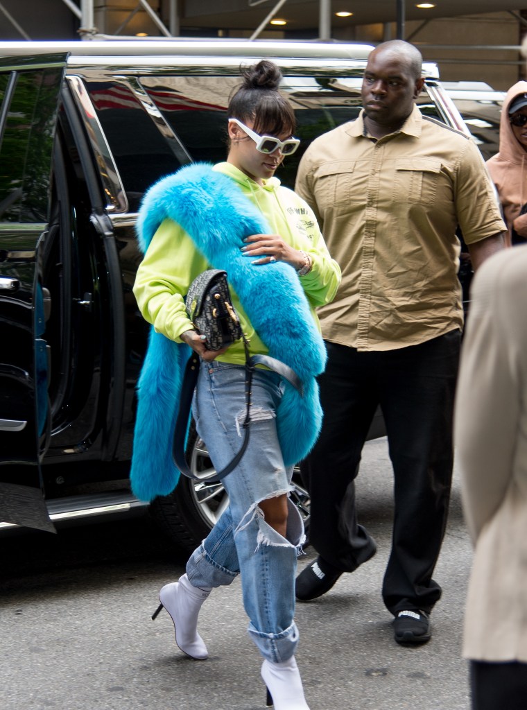 PAIRED WITH A COLORFUL FUR