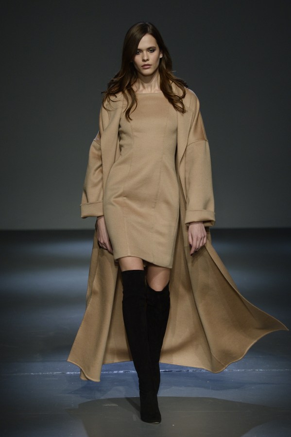 Pamella Roland - Runway - February 2018 - New York Fashion Week