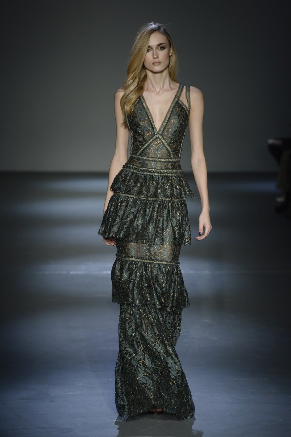 Pamella Roland - Runway - February 2018 - New York Fashion Week