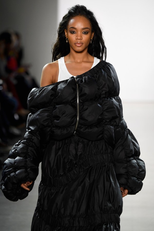 Yajun - Runway - February 2018 - New York Fashion Week: The Shows