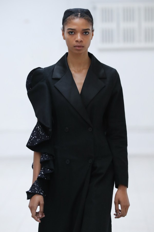 Maki Oh - Runway - February 2018 - New York Fashion Week