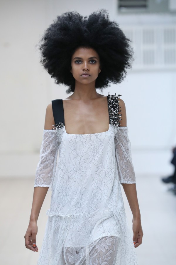 Maki Oh - Runway - February 2018 - New York Fashion Week