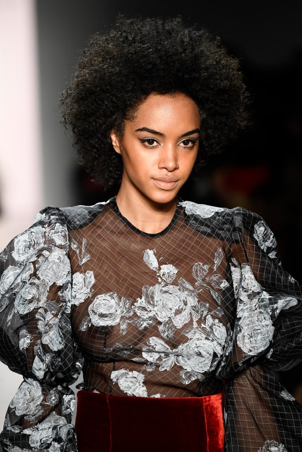 Irina Vitjaz - Runway - February 2018 - New York Fashion Week: The Shows