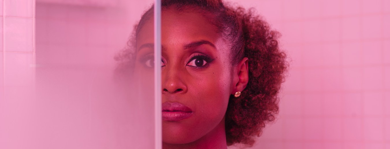 Issa Rae Channels Black ‘90s Sitcom Characters In ‘GQ’ Spread ...