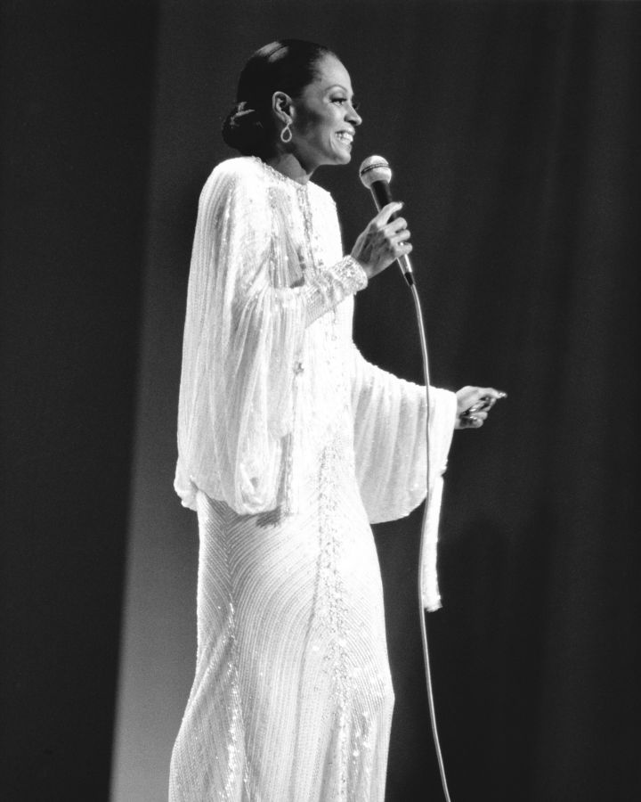 Diana Ross Performs Onstage