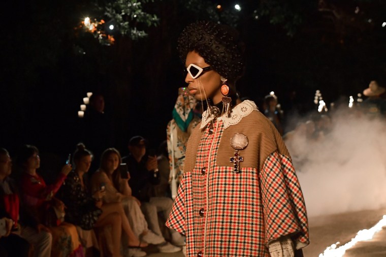Gucci Cruise 2019 - Fashion Show