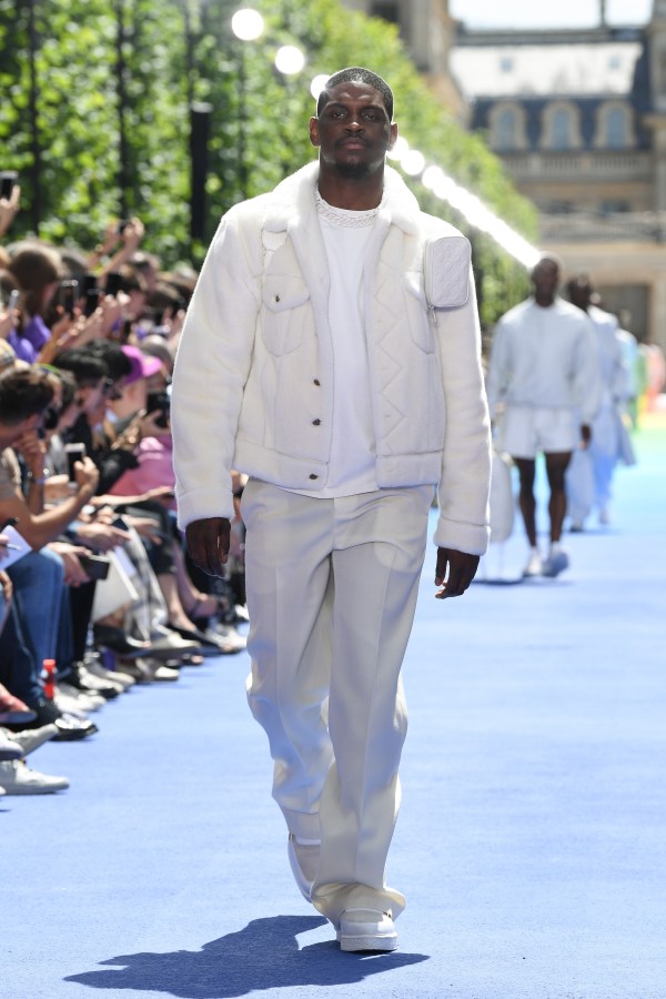 Louis Vuitton: Runway - Paris Fashion Week - Menswear Spring/Summer 2019