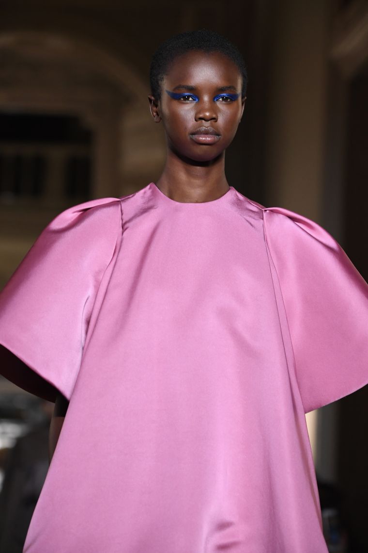 Valentino : Runway – Paris Fashion Week – Haute Couture Fall Winter 2018/2019