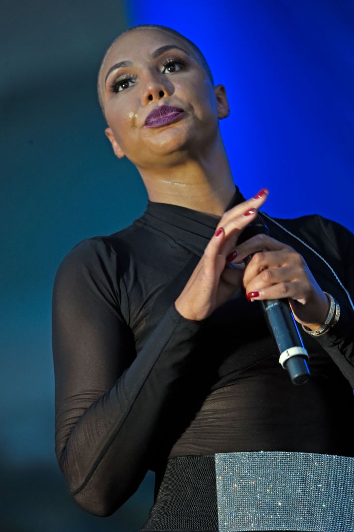 Tamar Braxton Debuts Bald Look