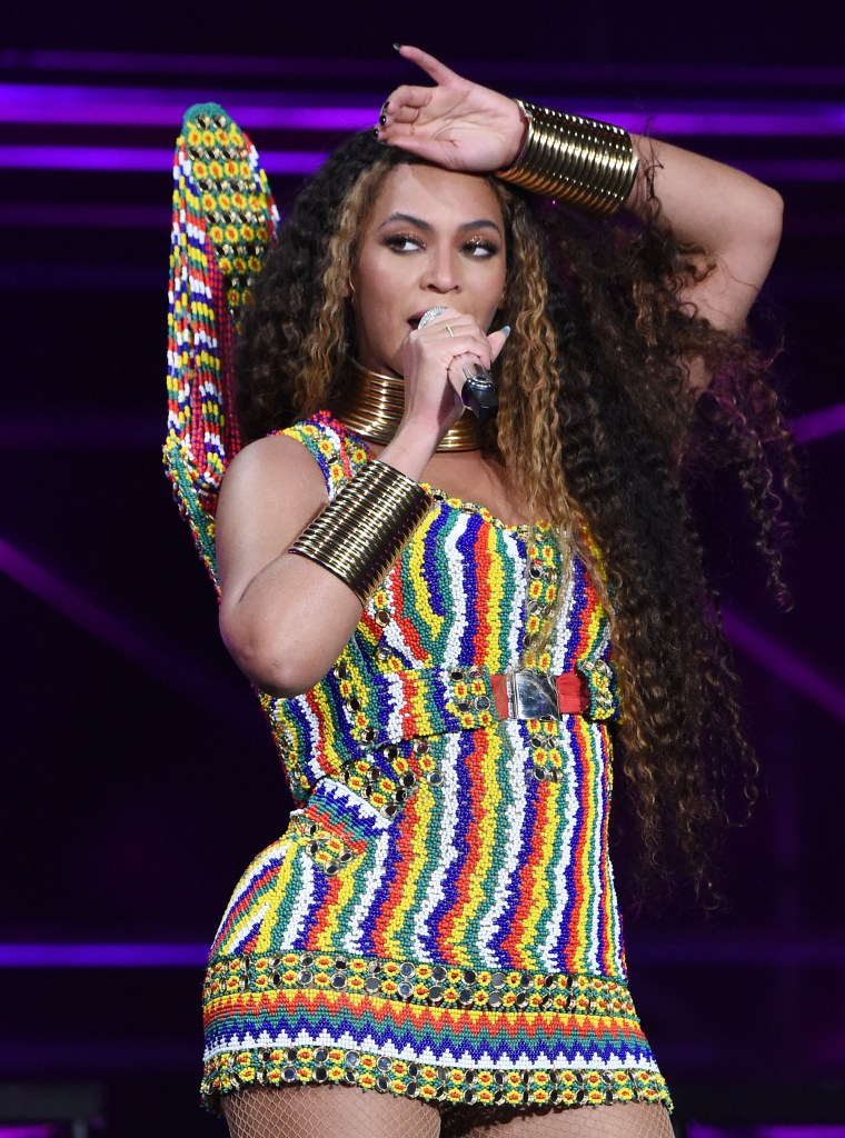 Beyonce In Esteban Cortazar