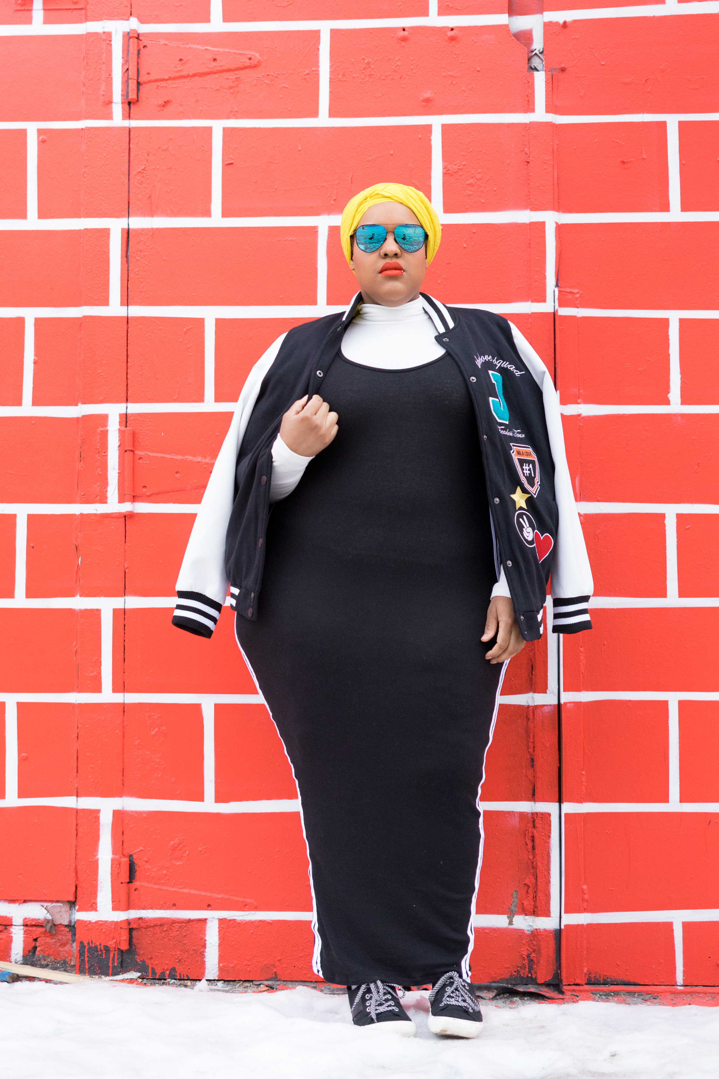 Leah-Vernon-Black-Muslim-Plus-Size-Body-Positive-Model-DIFF-Eyewear-Detroit-Blogger-3 (1)