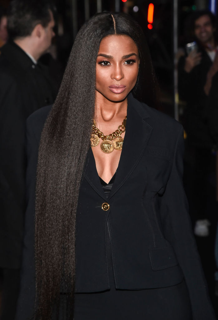 Street Style - New York City - December 2018