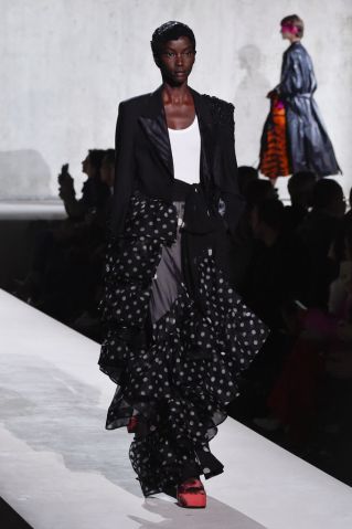 Dries Van Noten : Runway - Paris Fashion Week - Womenswear Spring Summer 2020