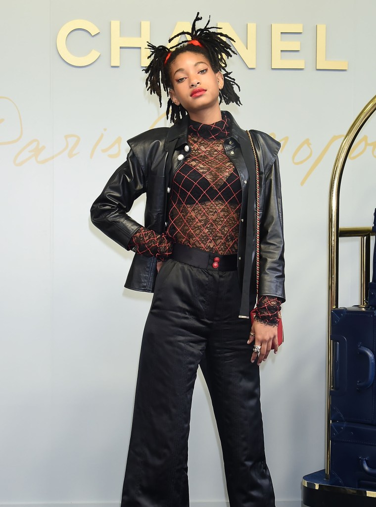 WILLOW SMITH AT CHANEL METIERS D'ART COLLECTION PARIS COSMOPOLITE IN TOKYO, 2017
