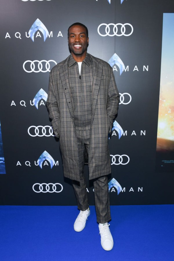 "Aquaman" Stars Take Over Canada At Exclusive Blue Carpet Fan Screening