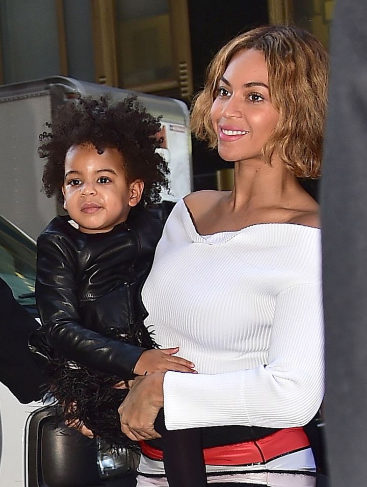 BLUE IVY AND BEYONCE SPOTTED IN MIDTOWN, 2014