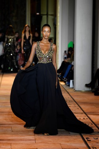 Zuhair Murad : Runway - Paris Fashion Week - Haute Couture Spring/Summer 2020