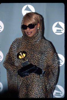 Mary J. Blige, 1996 Grammys