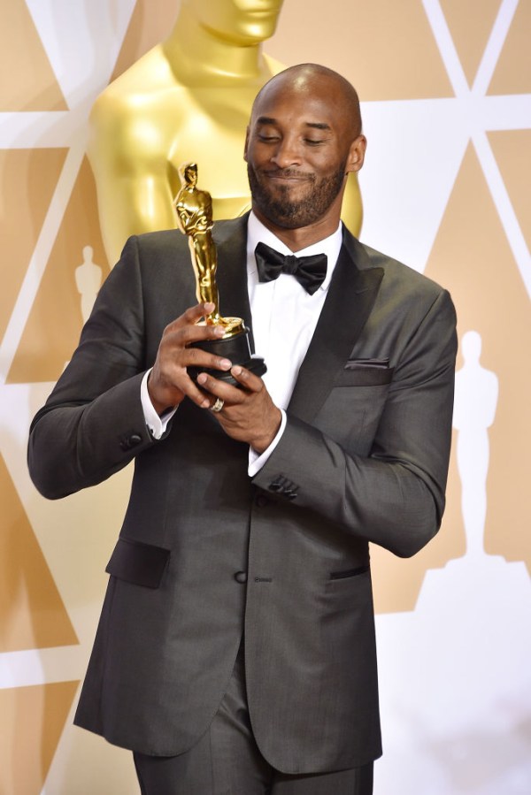 kobe bryant oscars tuxedo