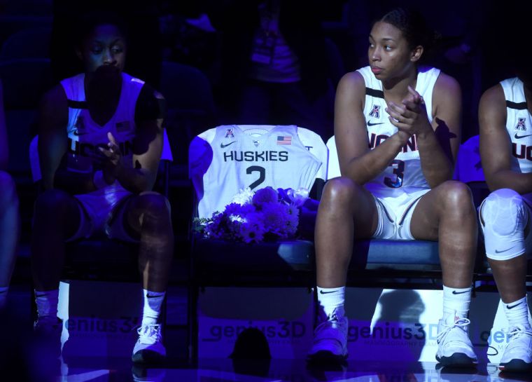 Uconn vs Team USA exhibition