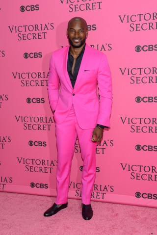 2015 Victoria&apos;s Secret Fashion Show - Pink Carpet