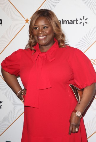 Essence 11th Annual Black Women In Hollywood Awards Gala - Arrivals