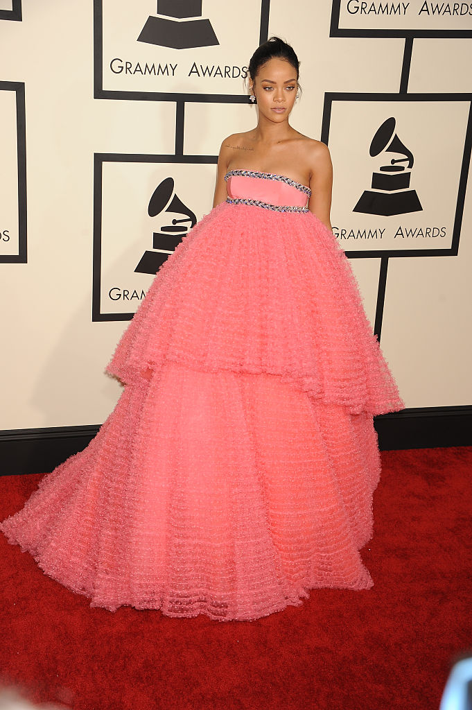 RIHANNA AT THE 57TH ANNUAL GRAMMY AWARDS, 2015