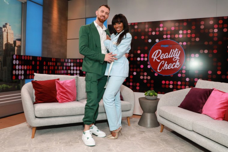 Celebrities Visit People TV - March 4, 2020