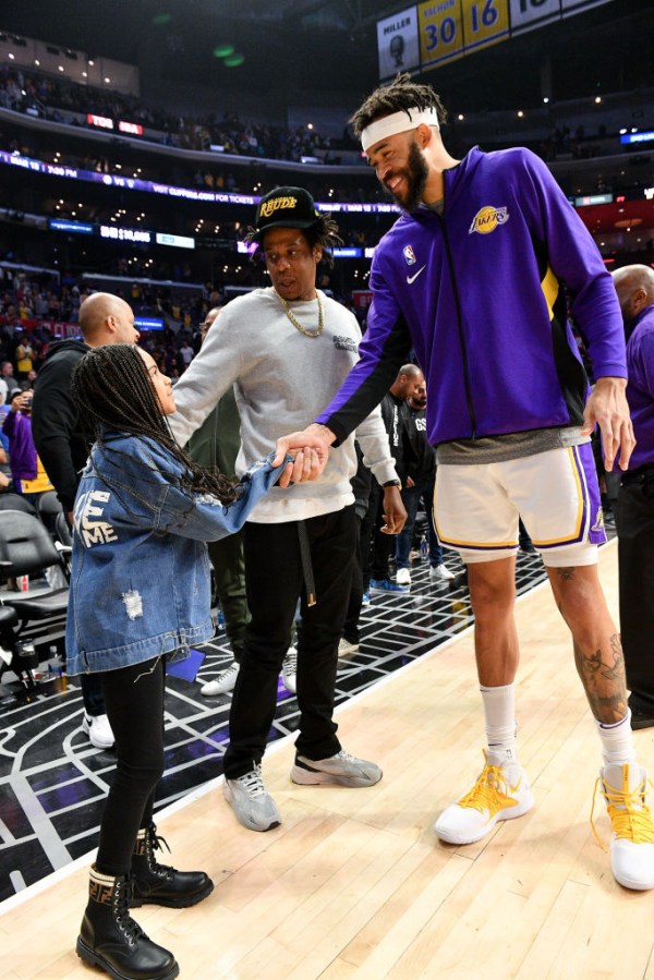 Celebrities At The Los Angeles Clippers Game